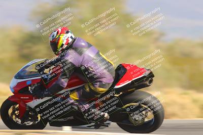 media/Nov-06-2023-Moto Forza (Mon) [[ce023d0744]]/2-Advanced Group/Session 4 (Turn 8 Inside)/